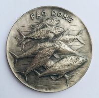 NACA received the Margarita Lizárraga Medal in recognition of its significant contribution to the development of sustainable aquaculture in the Asia and Pacific Region.